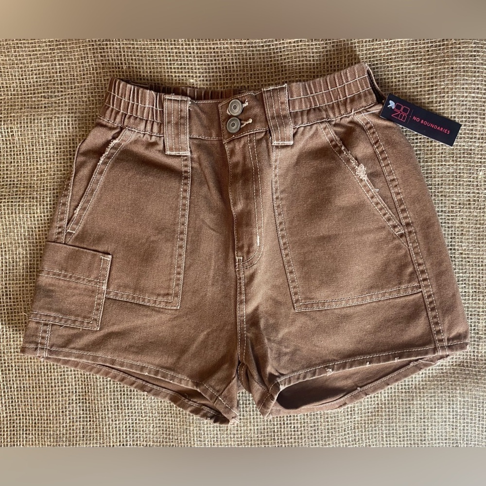 Denim Shorts size 1, brown cargo elastic waist with belt loops, 5 pockets